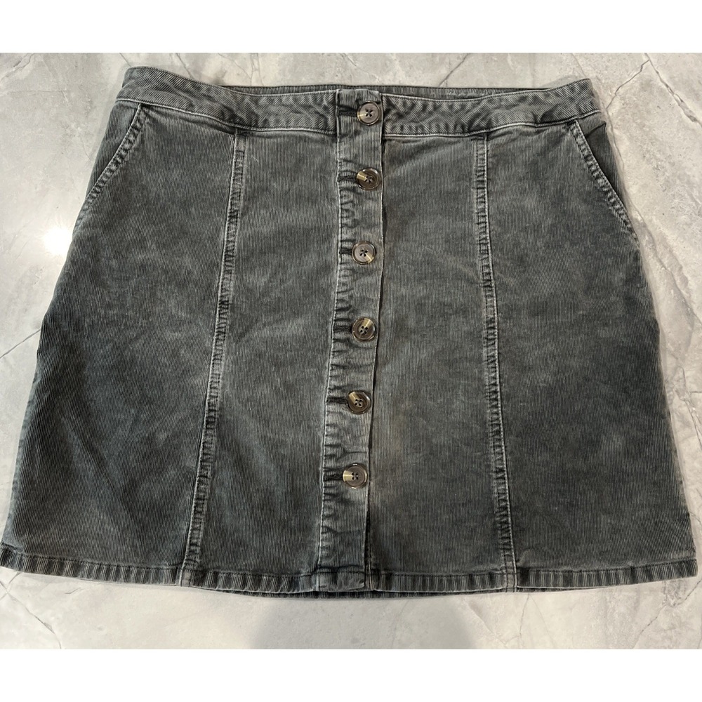 Maurices Womens Sz 14 Gray Corduroy Skirt Mini High Rise Button Front Seamed